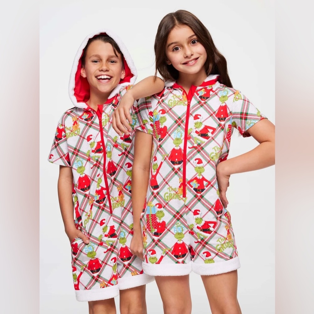 NWOT Peter Alexander The Grinch Onsie